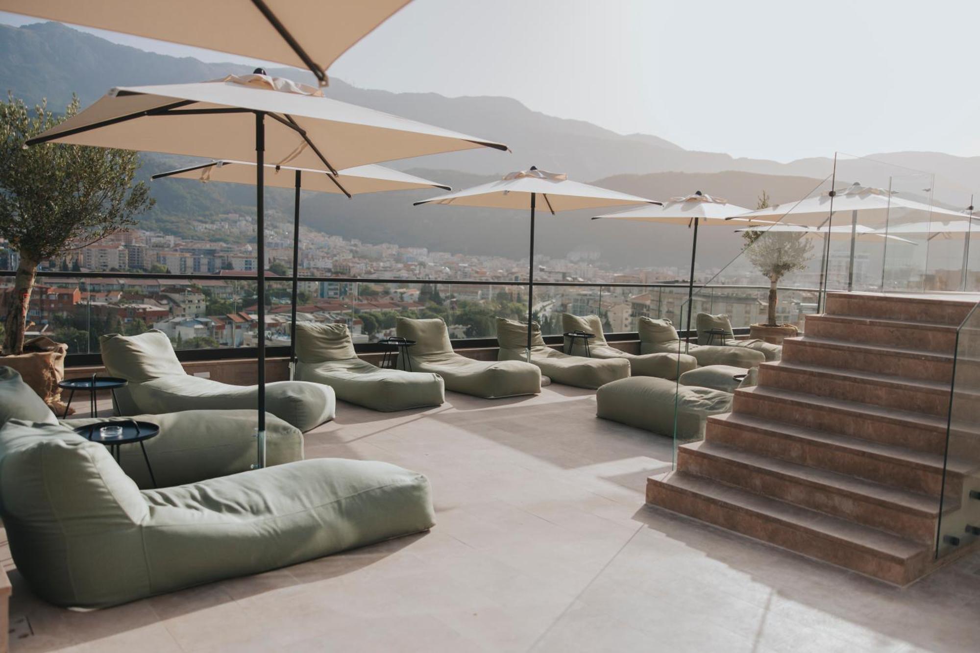 Infinity Hotel & More Будва Екстериор снимка