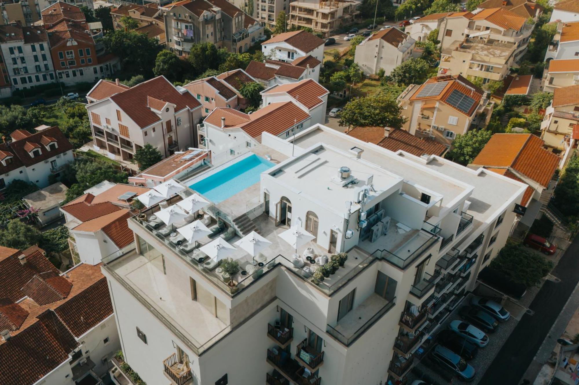 Infinity Hotel & More Будва Екстериор снимка